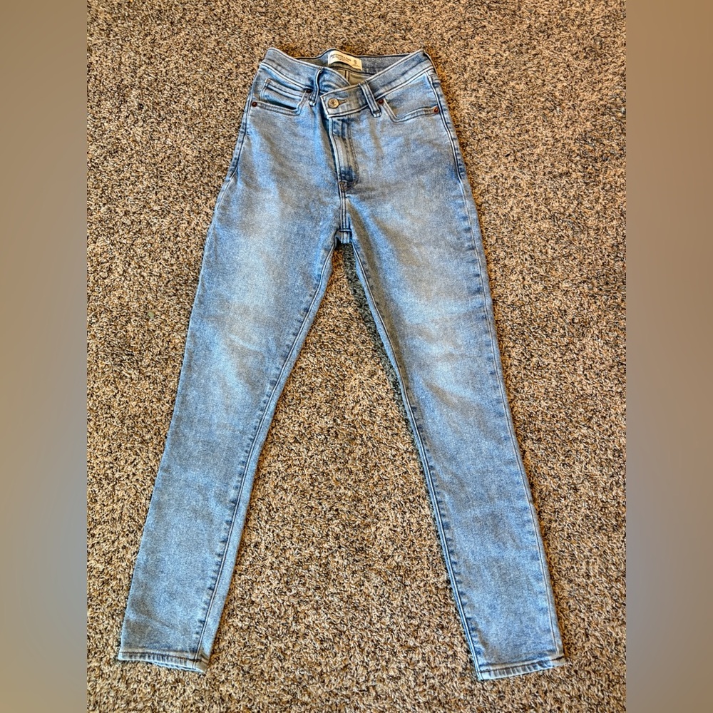 Abercrombie & Fitch Light Blue Skinny Jeans
